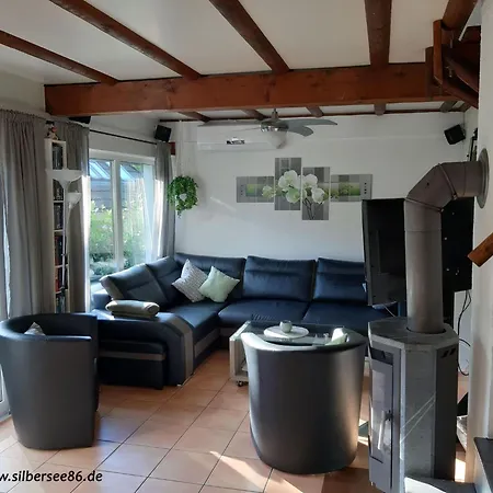 Mit Hot Tub By Interhome Dom wakacyjny Frielendorf