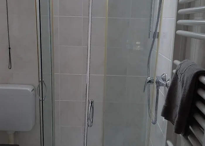 Mit Hot Tub By Interhome