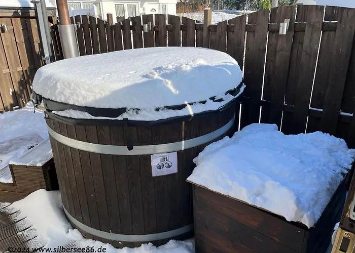 Dom wakacyjny Mit Hot Tub By Interhome *